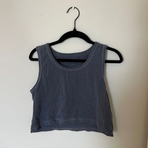 BRANDY MELVILLE CROPPED TANK